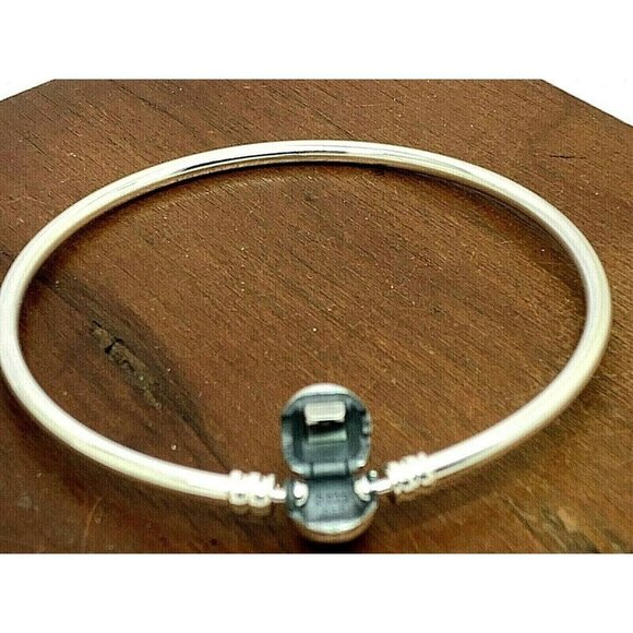 PANDORA Women's Bracelet 7.25'' Charm Round Clasp .925 Sterling Silver 590713 - Picture 2 of 10